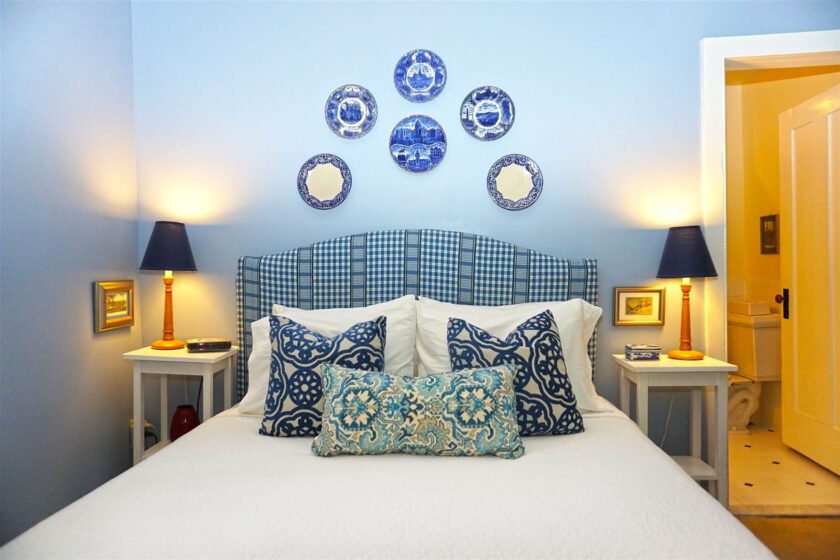 Room with blue themed decor